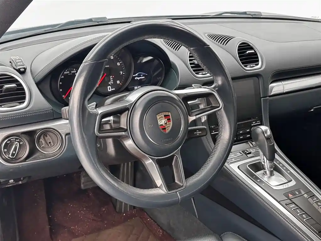 Porsche 718 2016 Cayman 2.0T фото 11