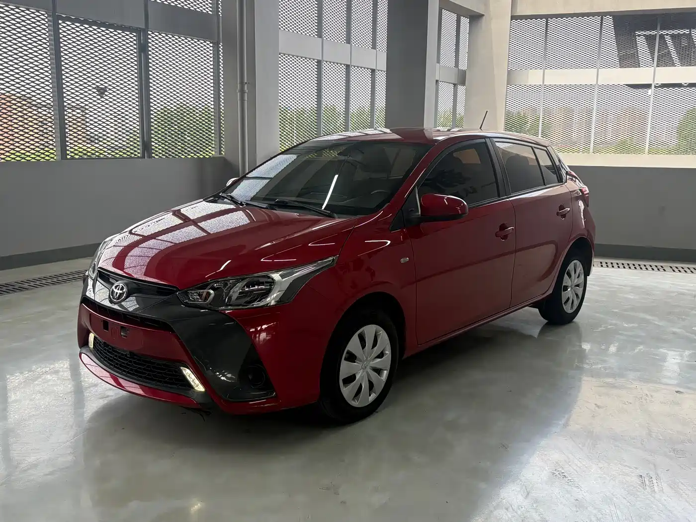 Toyota YARiS L Zhi Xuan 2016 Facelift 1.5E CVT Charming Edition
