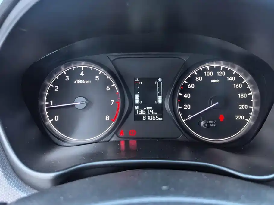 Hyundai Verna 2019 2017 1.4L Manual Renewal Edition China VI
