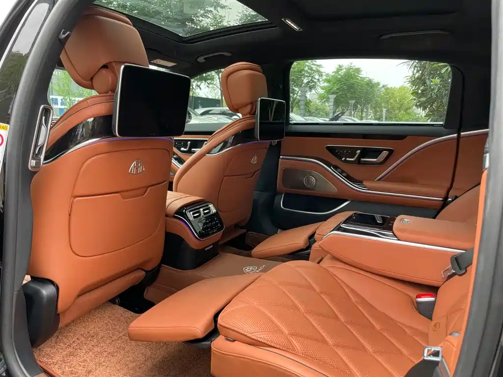 Mercedes-Benz Maybach S-Class 2023 S 480 4MATIC фото 12