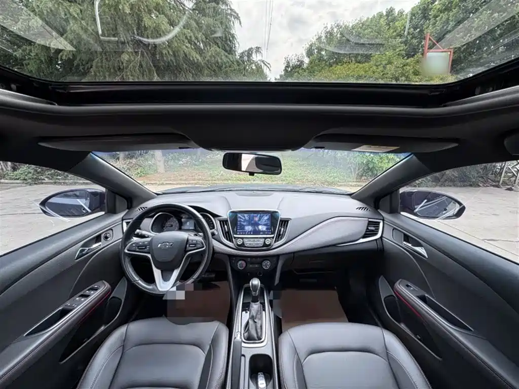Chevrolet Monza 2022 Mild Hybrid RS 330T Automatic Comfort Edition фото 12