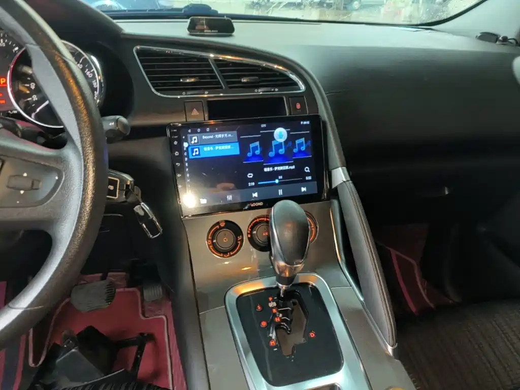 Photo 13 - Peugeot 3008