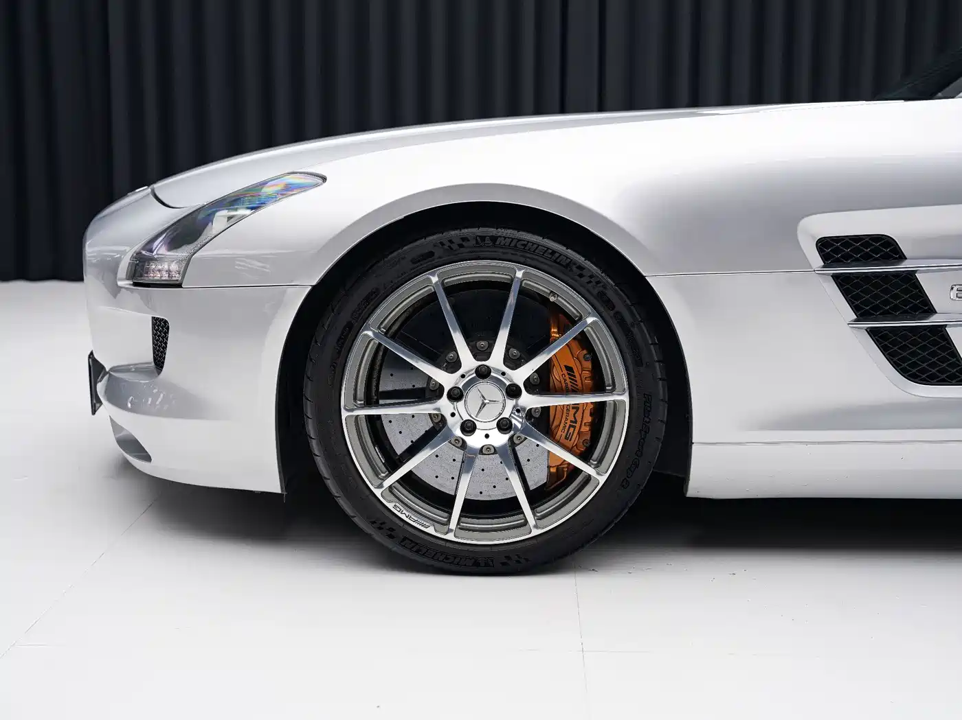 Mercedes-Benz SLS AMG 2012 2011 SLS AMG