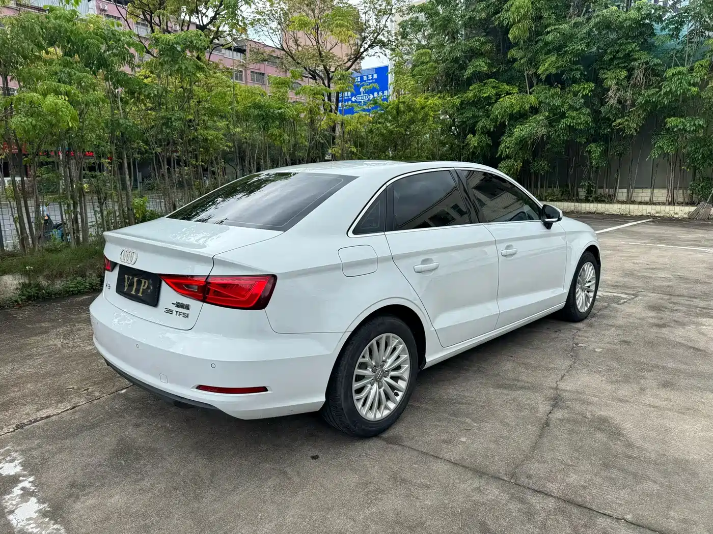 Audi A3 2016 Limousine 35 TFSI Leadership фото 7