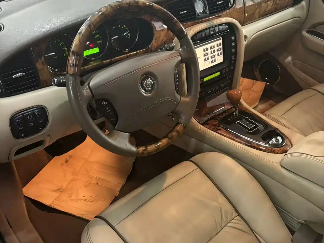 Jaguar XJ 2007 2007 Model XJ6L 3.0 Royal Long Wheelbase