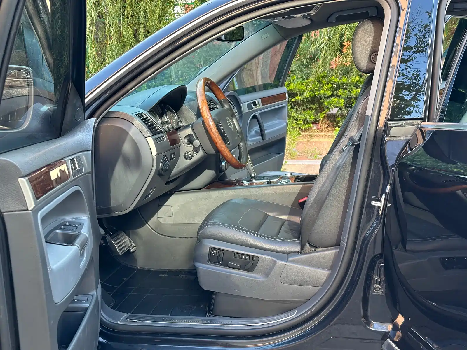 Photo 7 - Volkswagen Touareg
