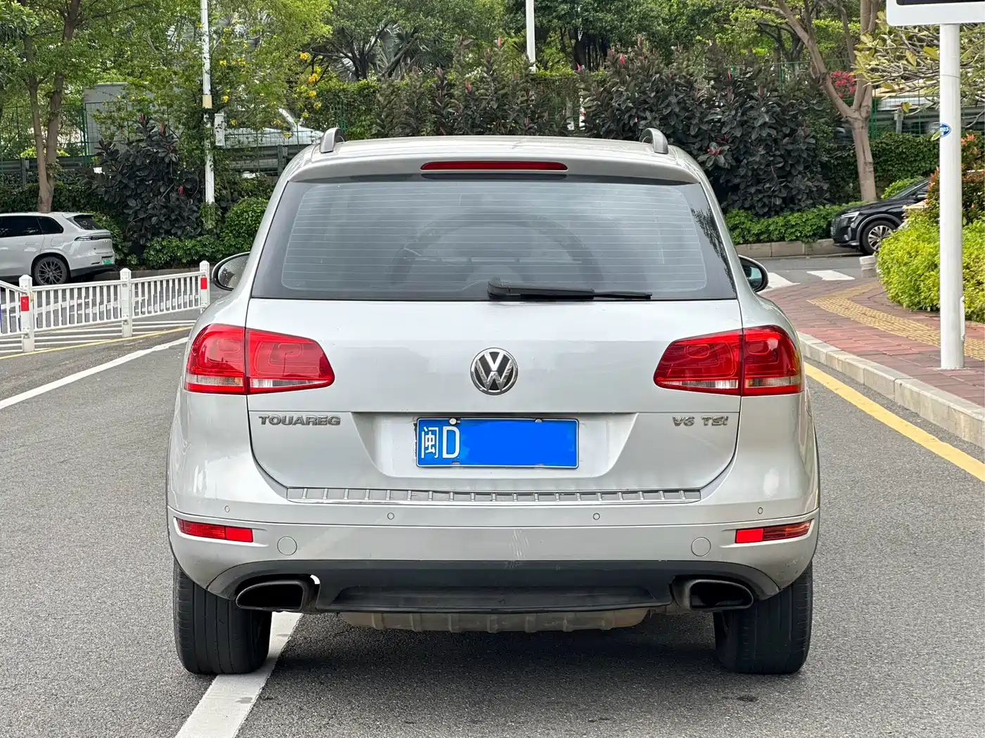 Volkswagen Touareg 2011 3.0TSI Standard фото 5
