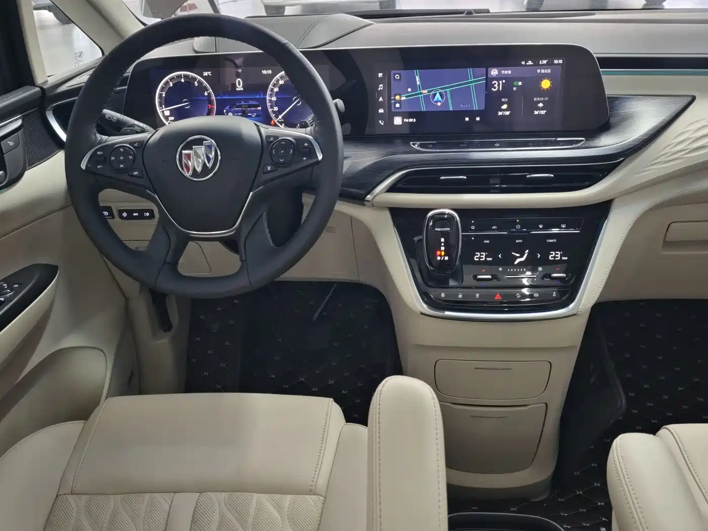 Фото 17 - Buick GL8