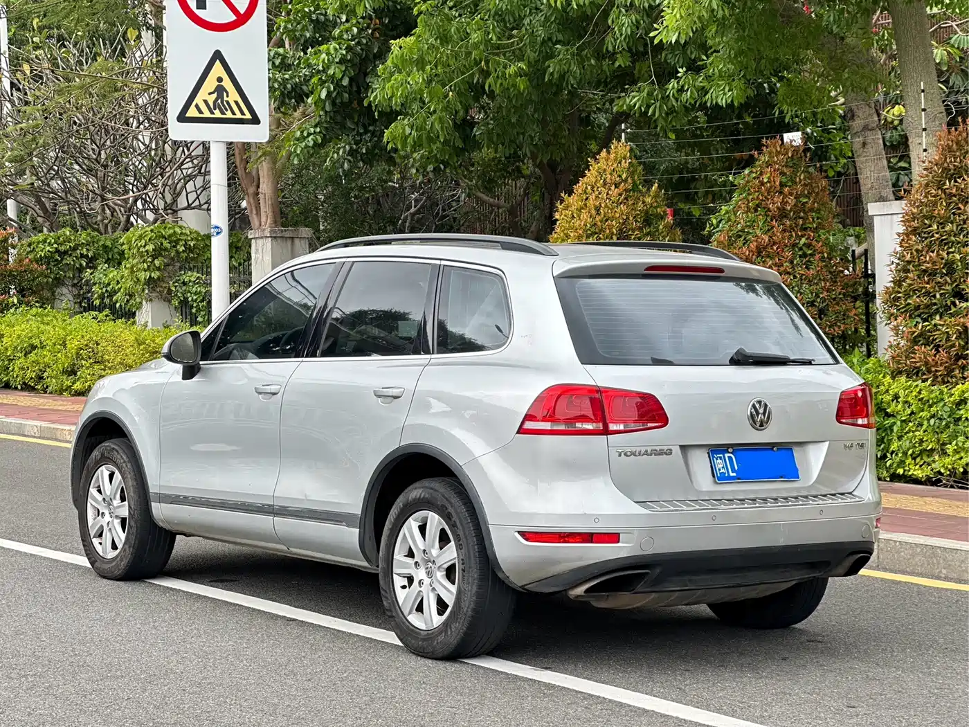 Volkswagen Touareg 2011 3.0TSI Standard фото 7