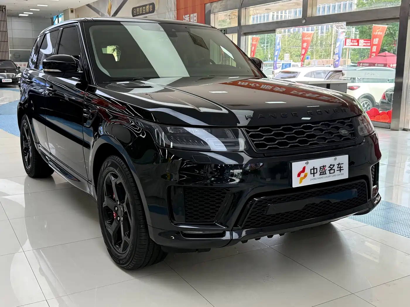Land Rover Range Rover Sport PHEV 2019 P400e HSE фото 3