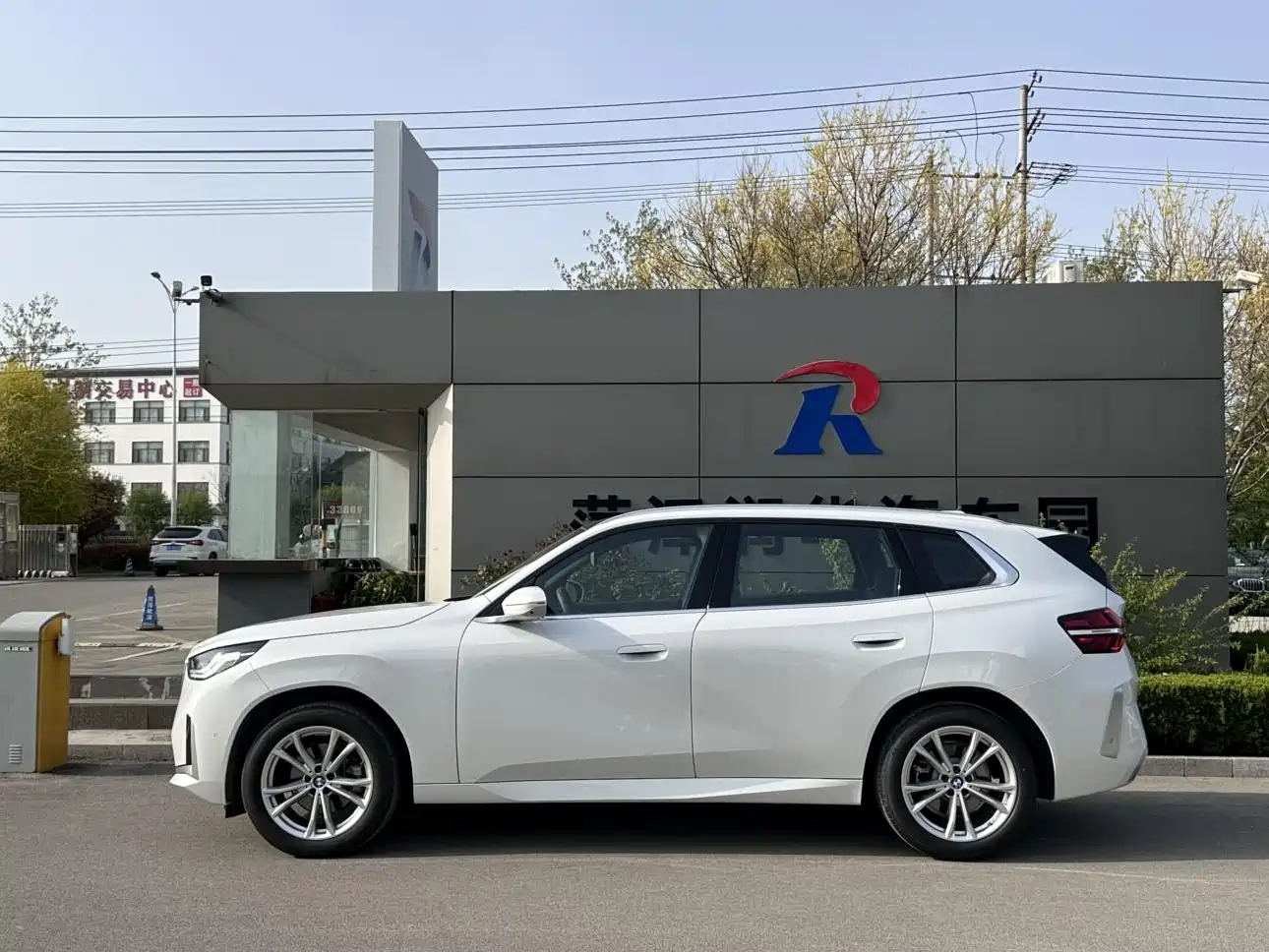 BMW X3 2025 xDrive25L Luxury Package фото 3
