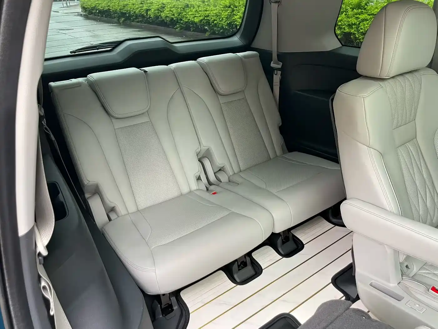 GAC Trumpchi Trumpchi GS8 2022 Pilot Series 2.0TGDI 4WD Luxury Smart Connect Edition (6-Seater) фото 7