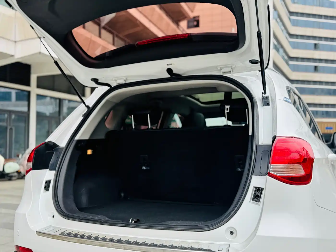 Haval H2 2018 Creation Edition Blue Label 1.5T DCT 2WD Style фото 15