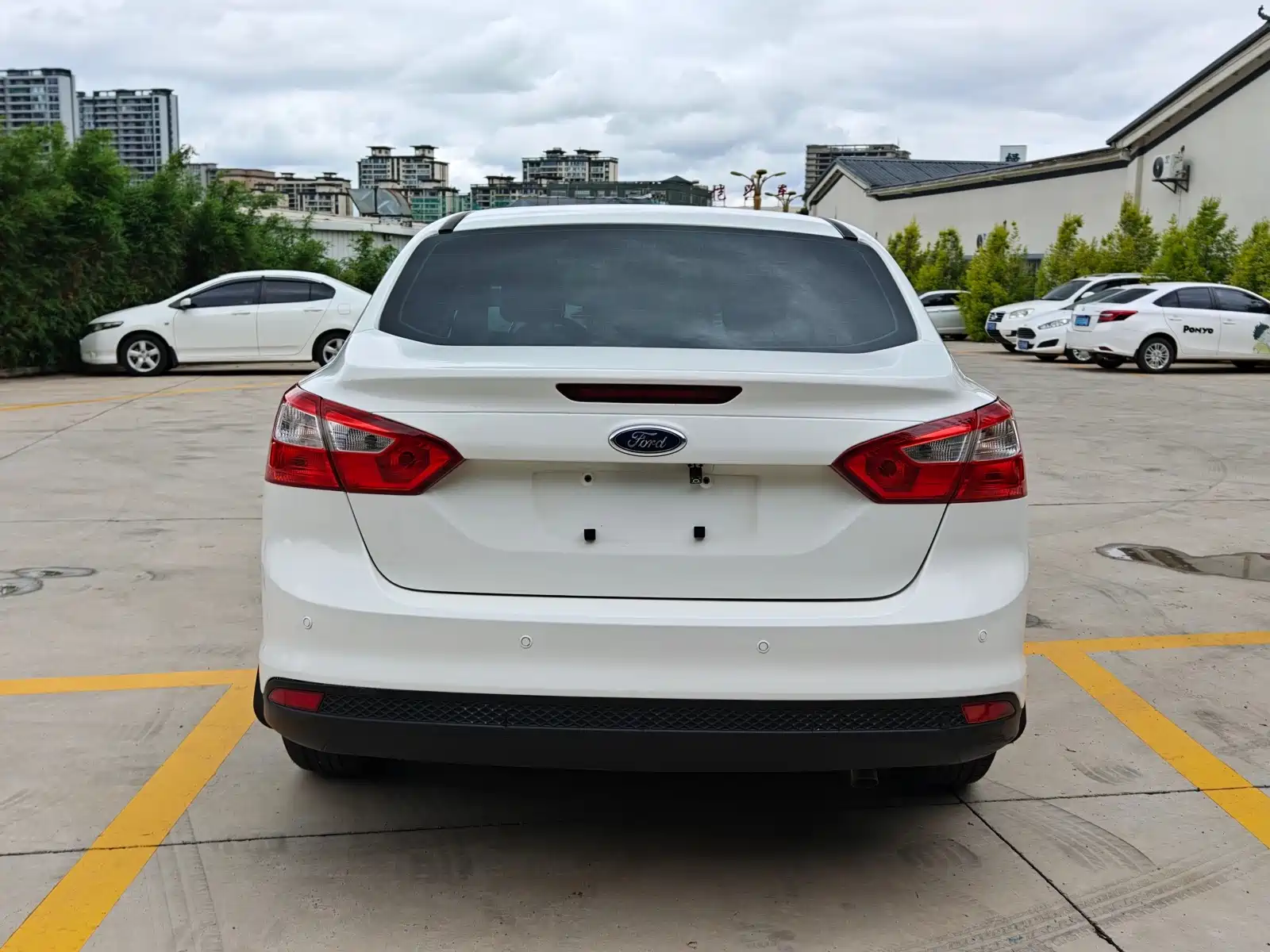 Фото 9 - Ford Focus