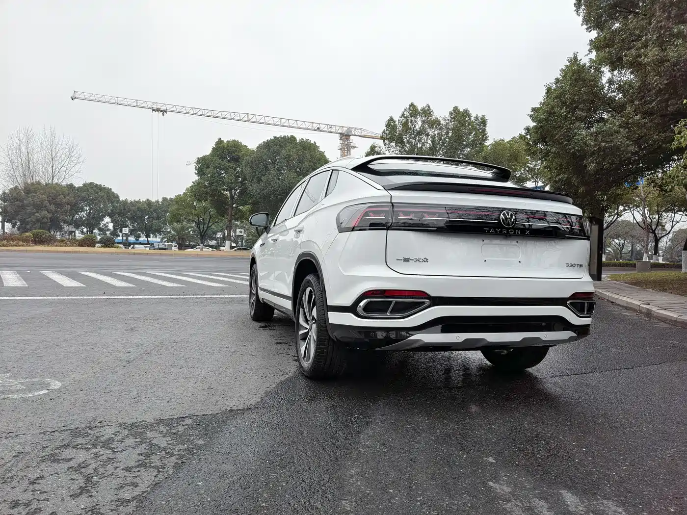 Volkswagen Tayron X 2024 330TSI 2WD Premium High-Performance Edition фото 18