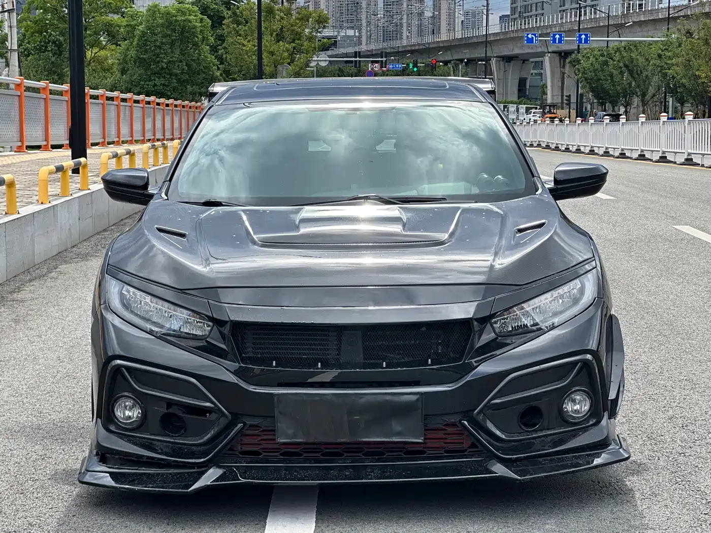 Фото 2 - Honda Civic