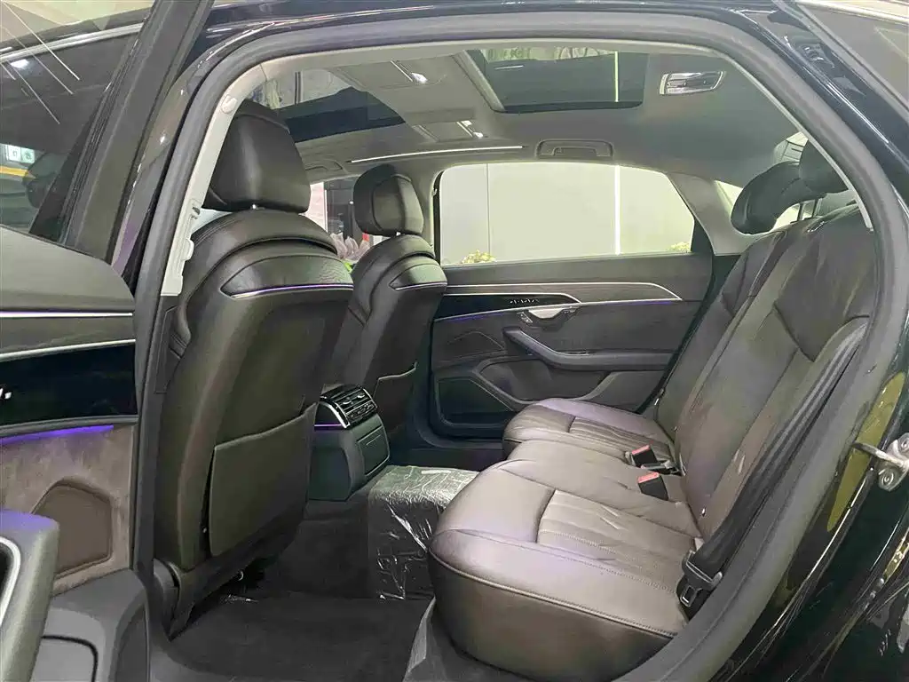 Audi A8 2019 Plus A8L 50 TFSI quattro Comfort фото 7