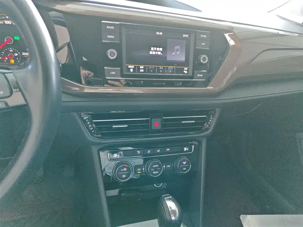 Volkswagen Tharu 2020 280TSI 2WD Comfort Edition China VI фото 20