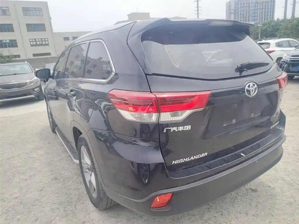 Toyota Highlander 2021 2.0T AWD Premium 7-Seater фото 5
