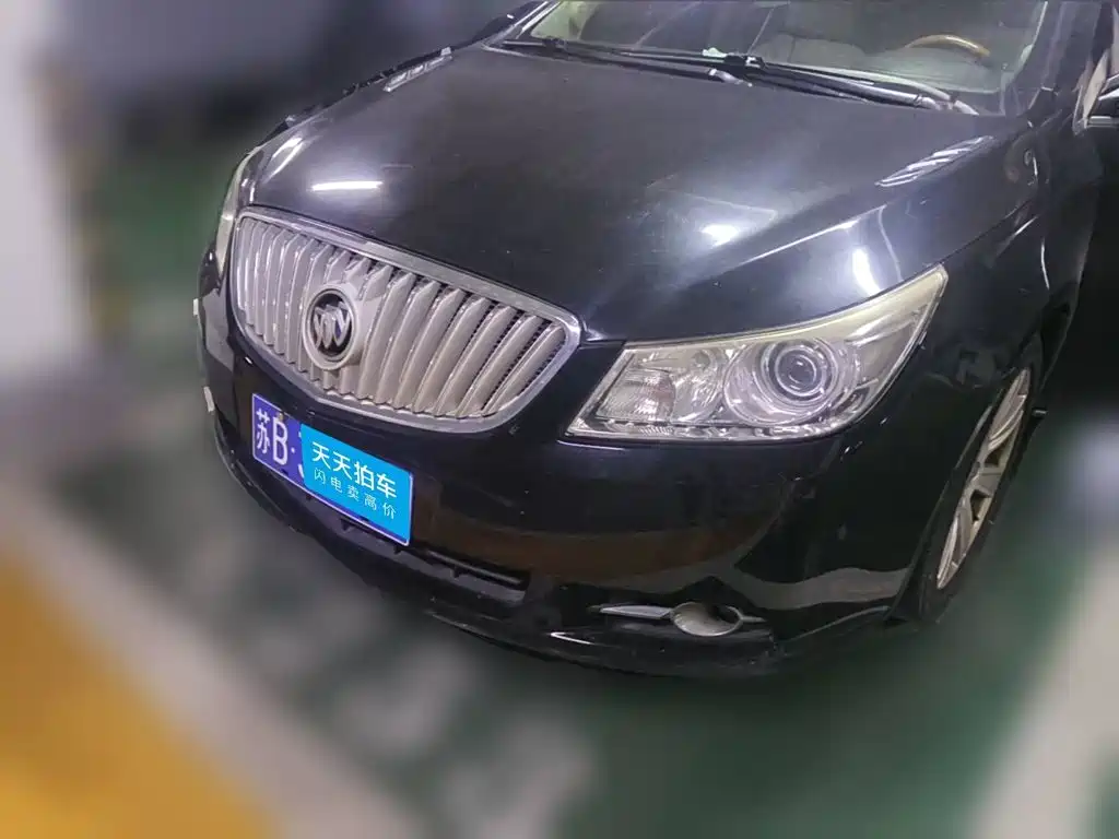 Buick LaCrosse 2009 2009 Model 2.4L Luxury Edition