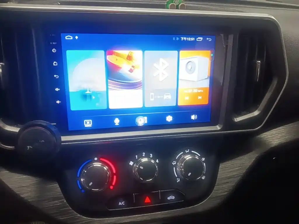 Changan Kaicheng Changan Ruixing EM80 2026 2025 Passenger Version Comfort 6-seater 300km Dual Swing Doors
