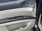 Photo 18 - Buick GL8