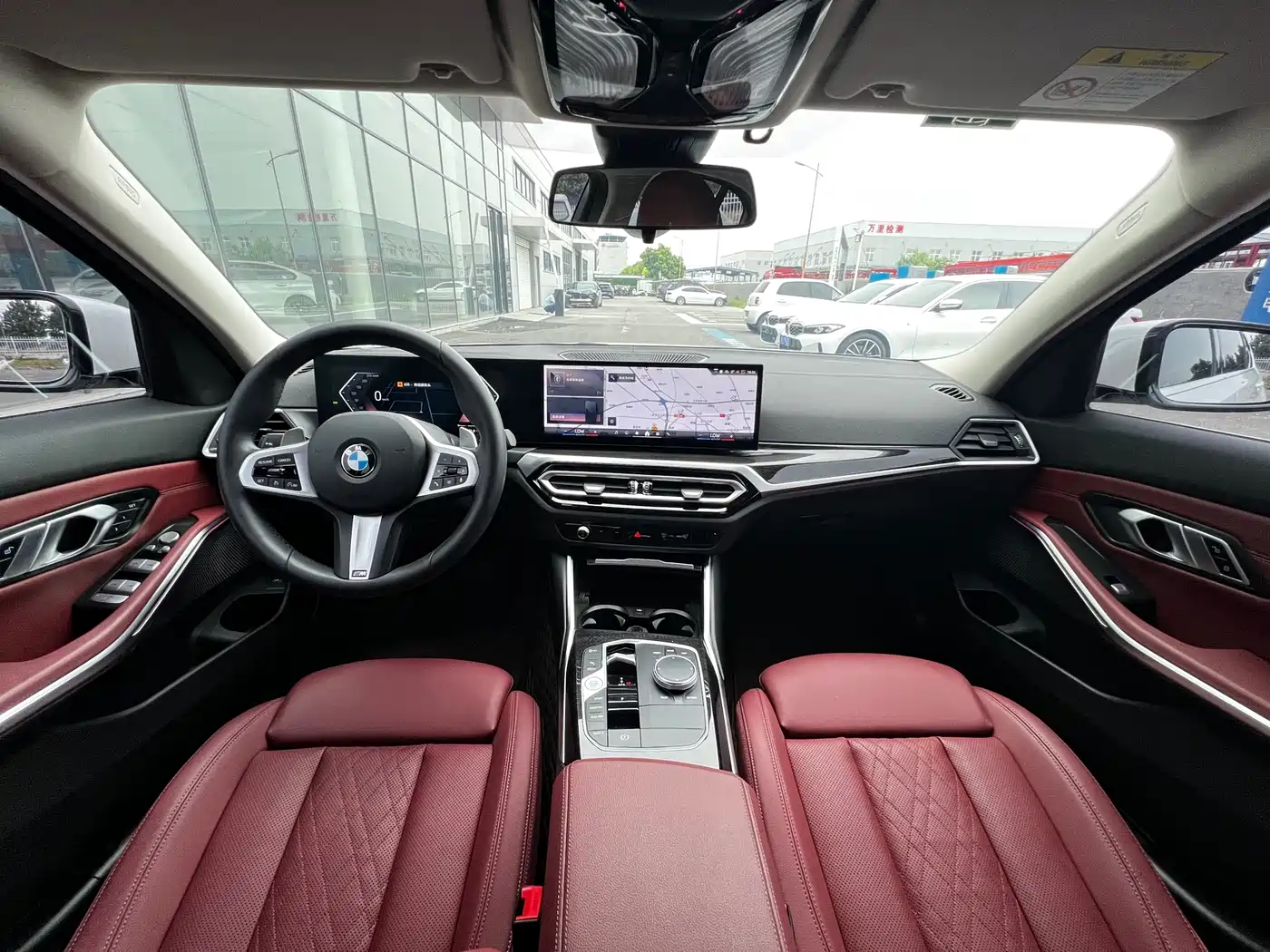 BMW 3 Series 2024 325Li M Sport Package фото 5