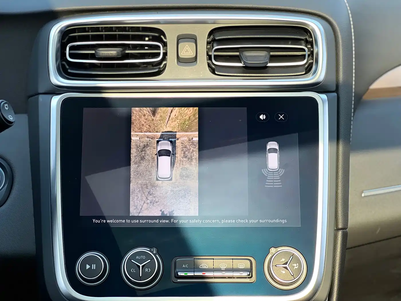 Lynk & Co 01 2019 2.0T 2WD Type Pro Version China V фото 12