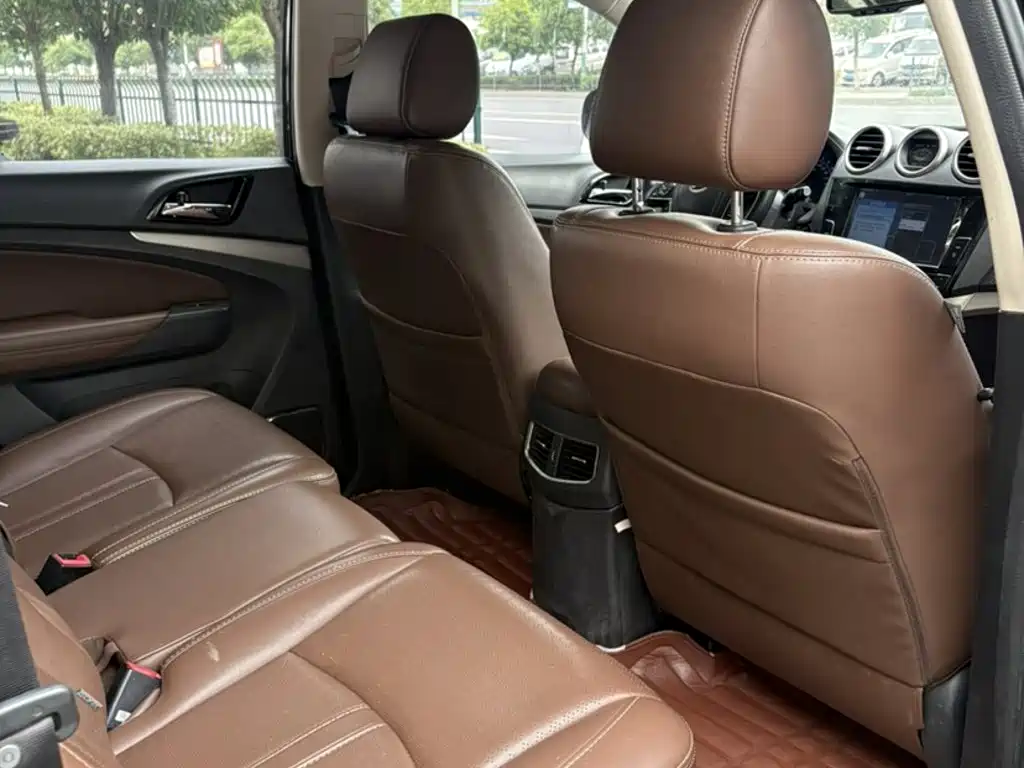 BYD S7 2015 2015 2.0T Upgrade Automatic Premium