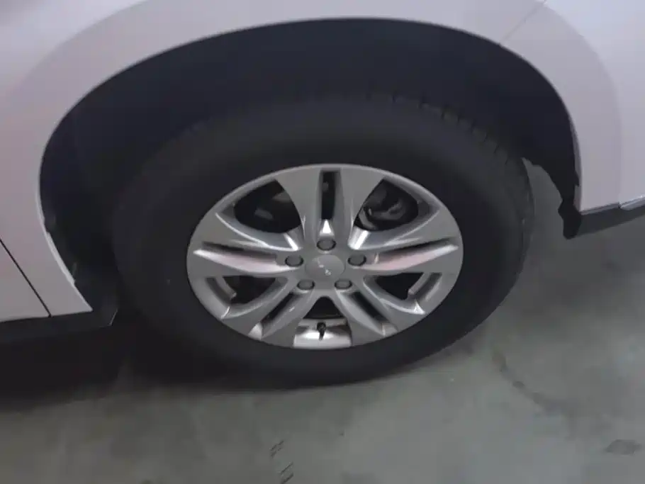 Haval M6 2024 2023 PLUS 1.5T Manual Elite Smart Connect