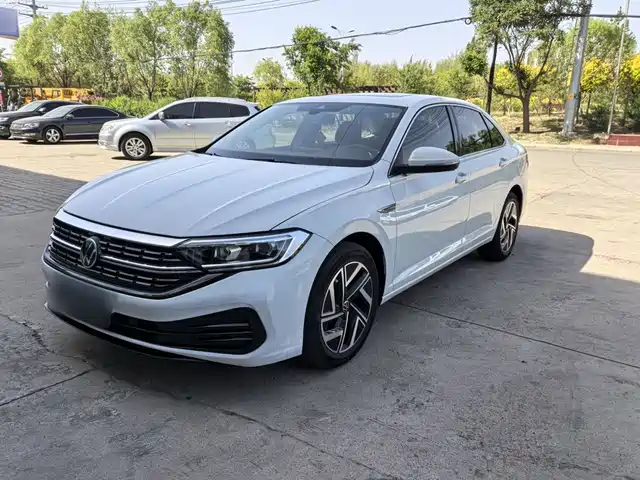 Volkswagen Sagitar 300TSI DSG, Превосходство