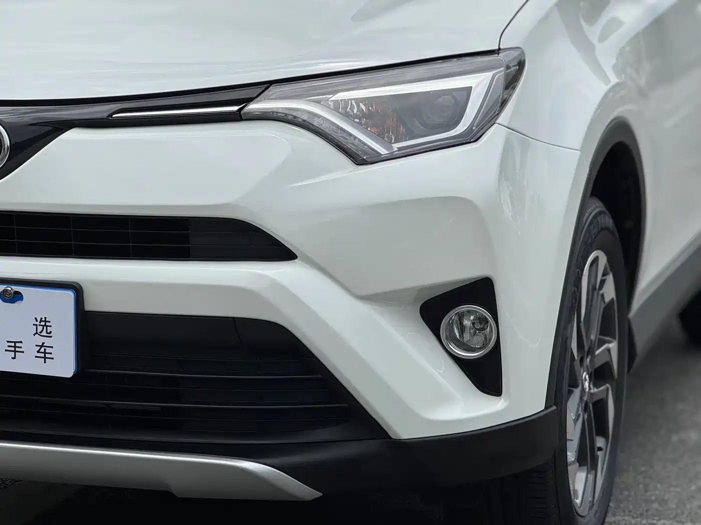 Toyota RAV4 Rongfang 2016 2.5L Automatic 4WD Elite фото 17