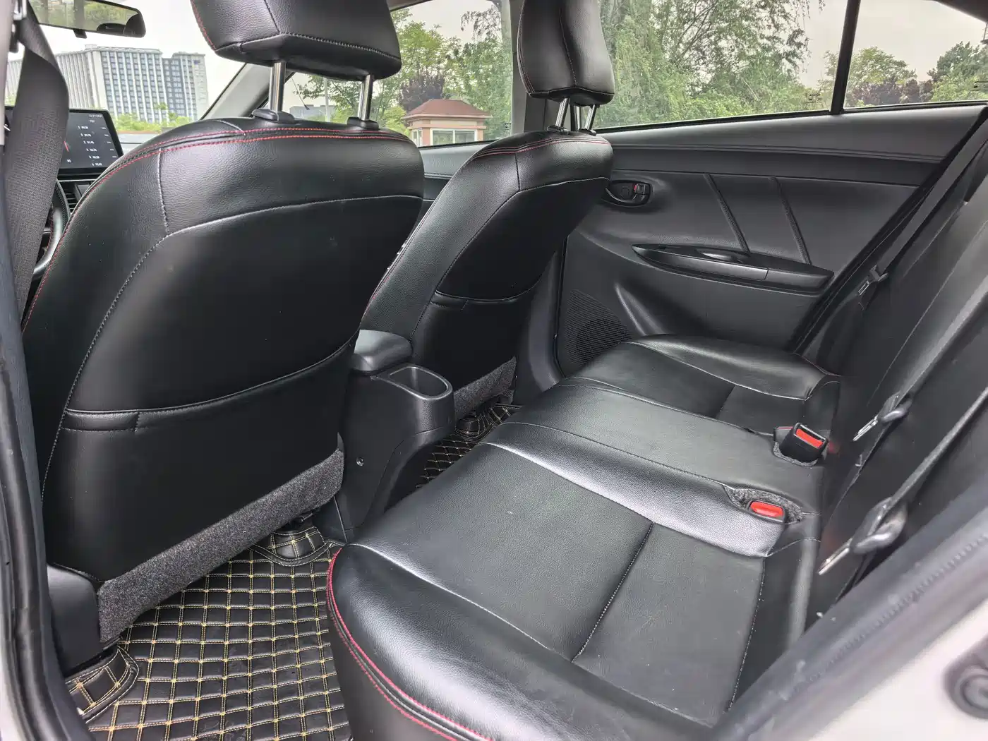 Toyota Yaris, миниатюра 12