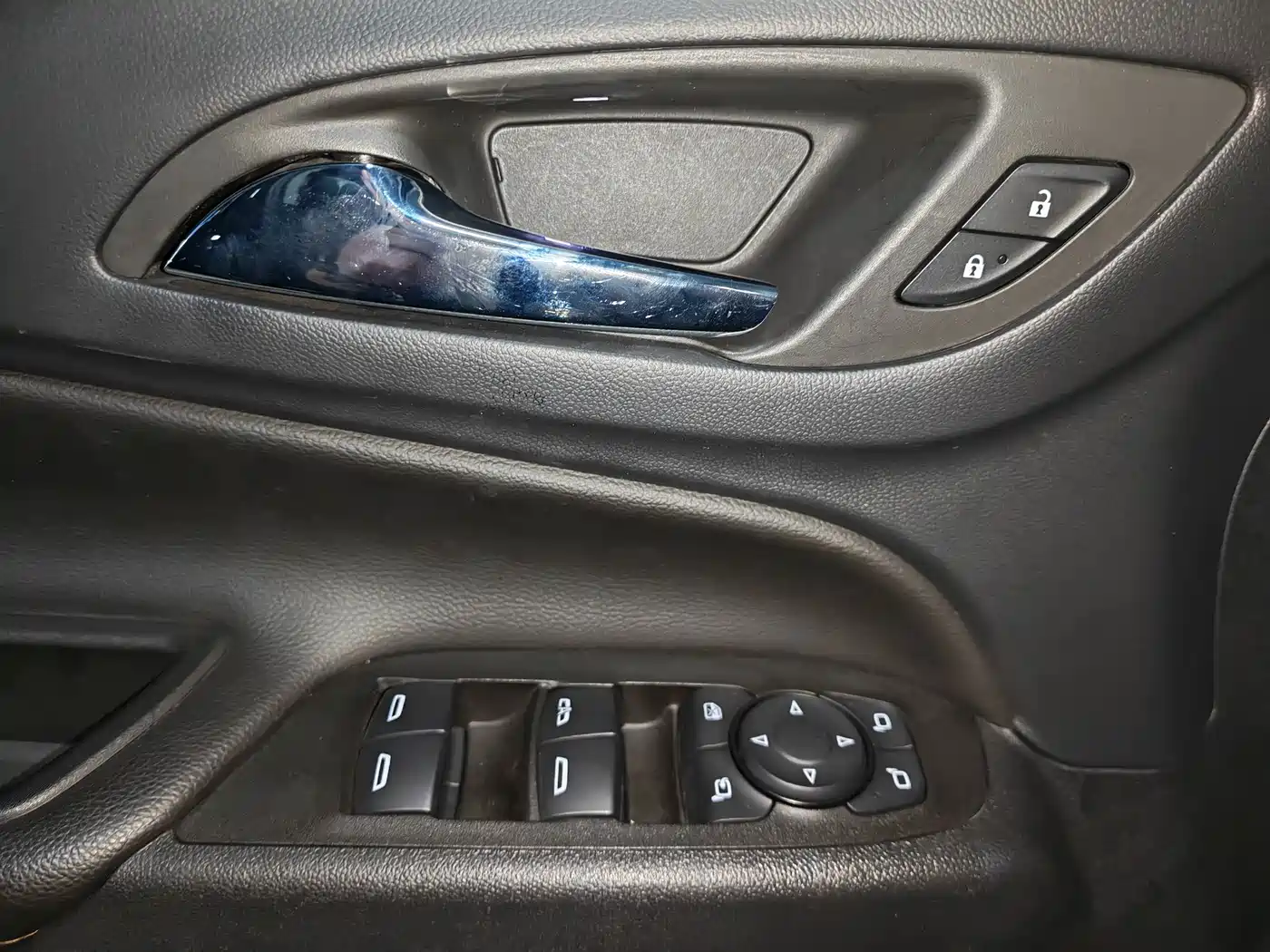Chevrolet Equinox 2021 535T Frontier Edition фото 14