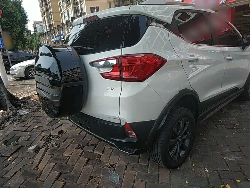 BYD Yuan New Energy 2020 2019 EV360 Smart Connect Edition