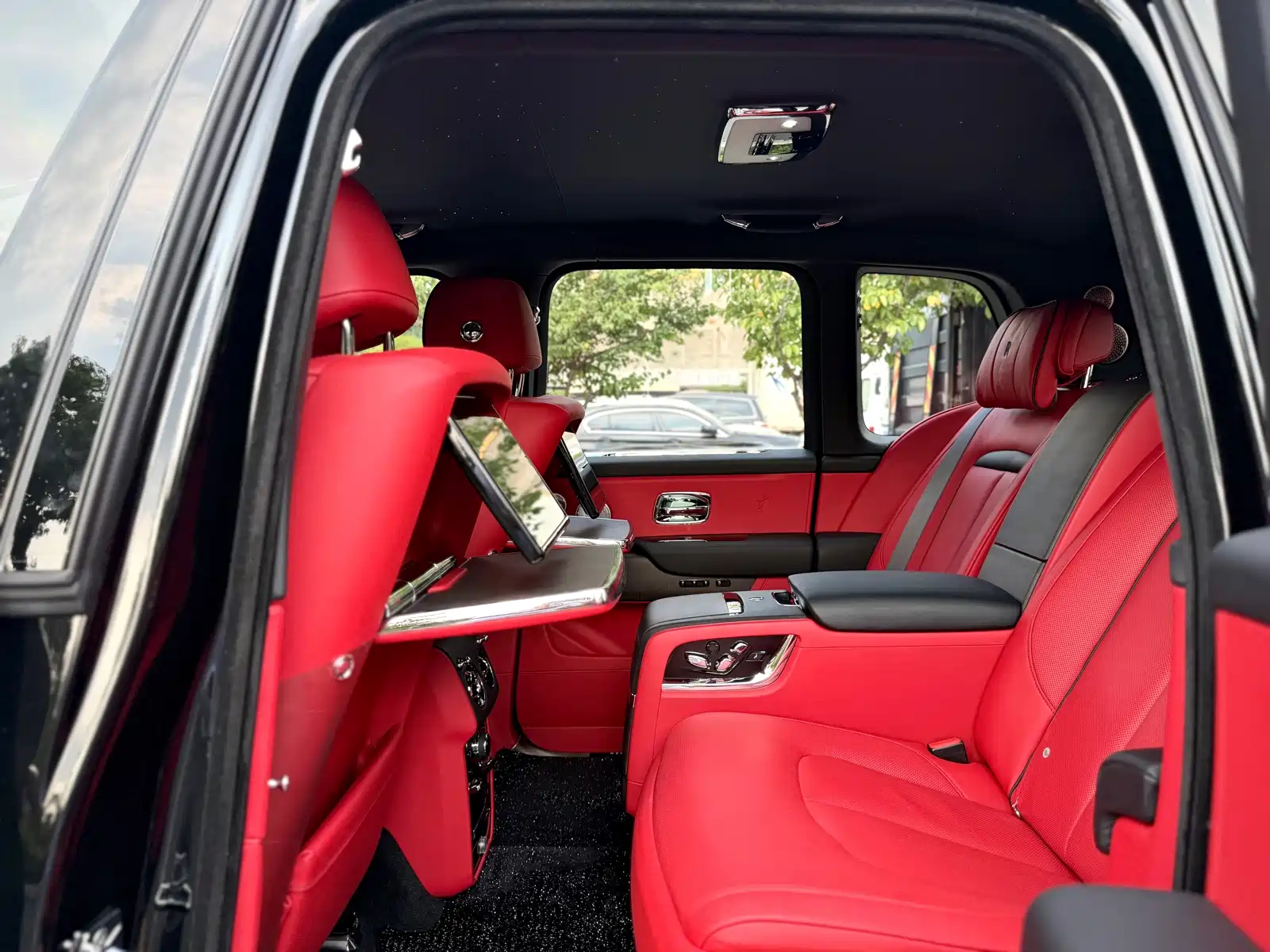 Photo 15 - Rolls-Royce Cullinan
