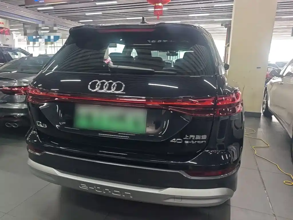 Audi Q5 e-tron 2023 2023 40 e-tron Shining Edition Mecha Package