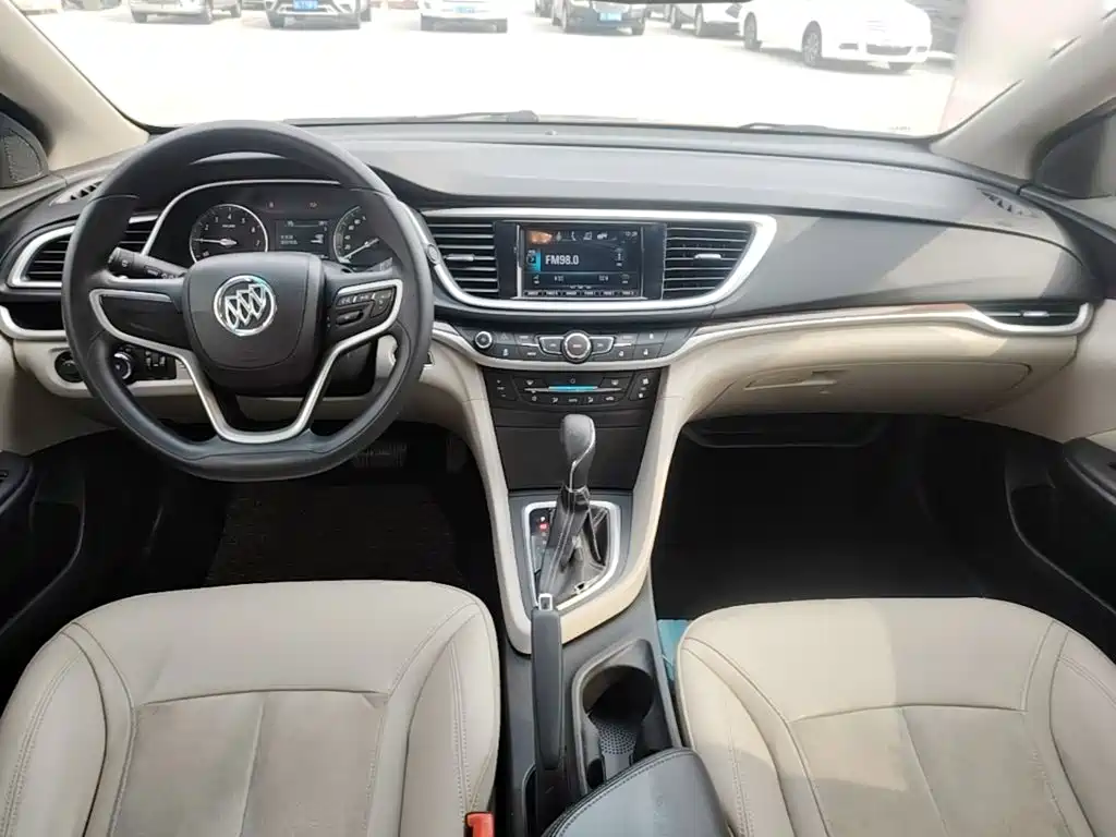 Фото 10 - Buick Excelle