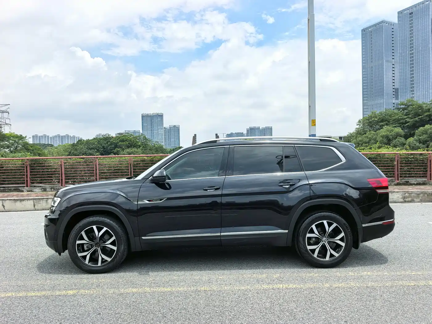 Volkswagen Teramont 2019 380TSI 4WD Luxury Edition China VI фото 20
