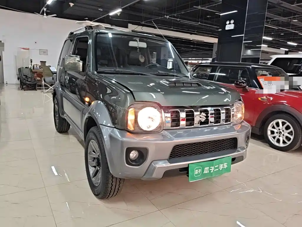 صورة 4 - Suzuki Jimny (Import)
