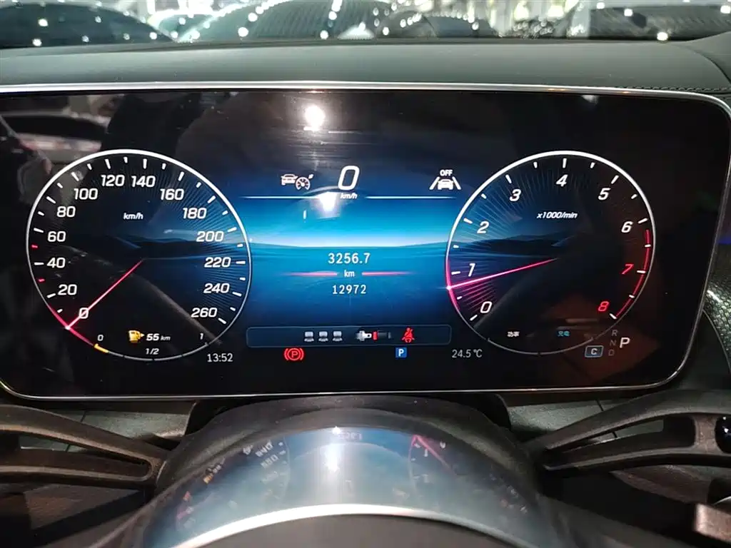 Mercedes-Benz GLC 2025 Facelift GLC 260 L 4MATIC Dynamic фото 12