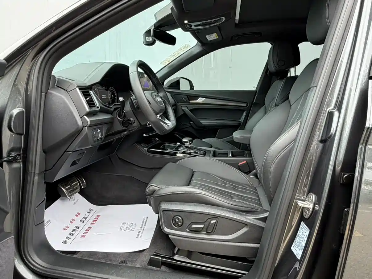 Audi Q5L 2023 40T Luxury Dynamic фото 7