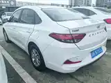 Photo 5 - Hyundai Elantra