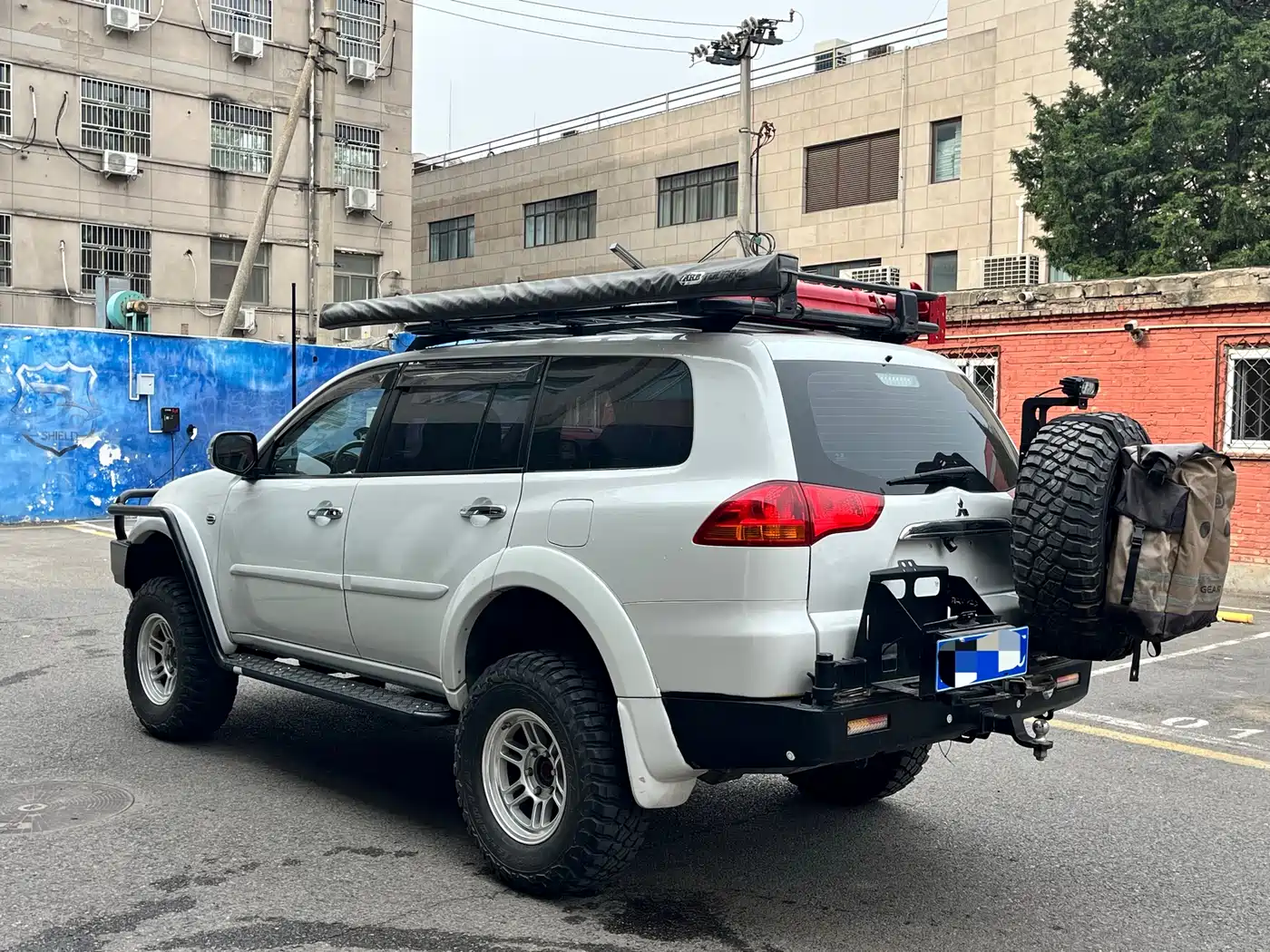 Mitsubishi Pajero Sport 2013 3.0L AWD Executive фото 7