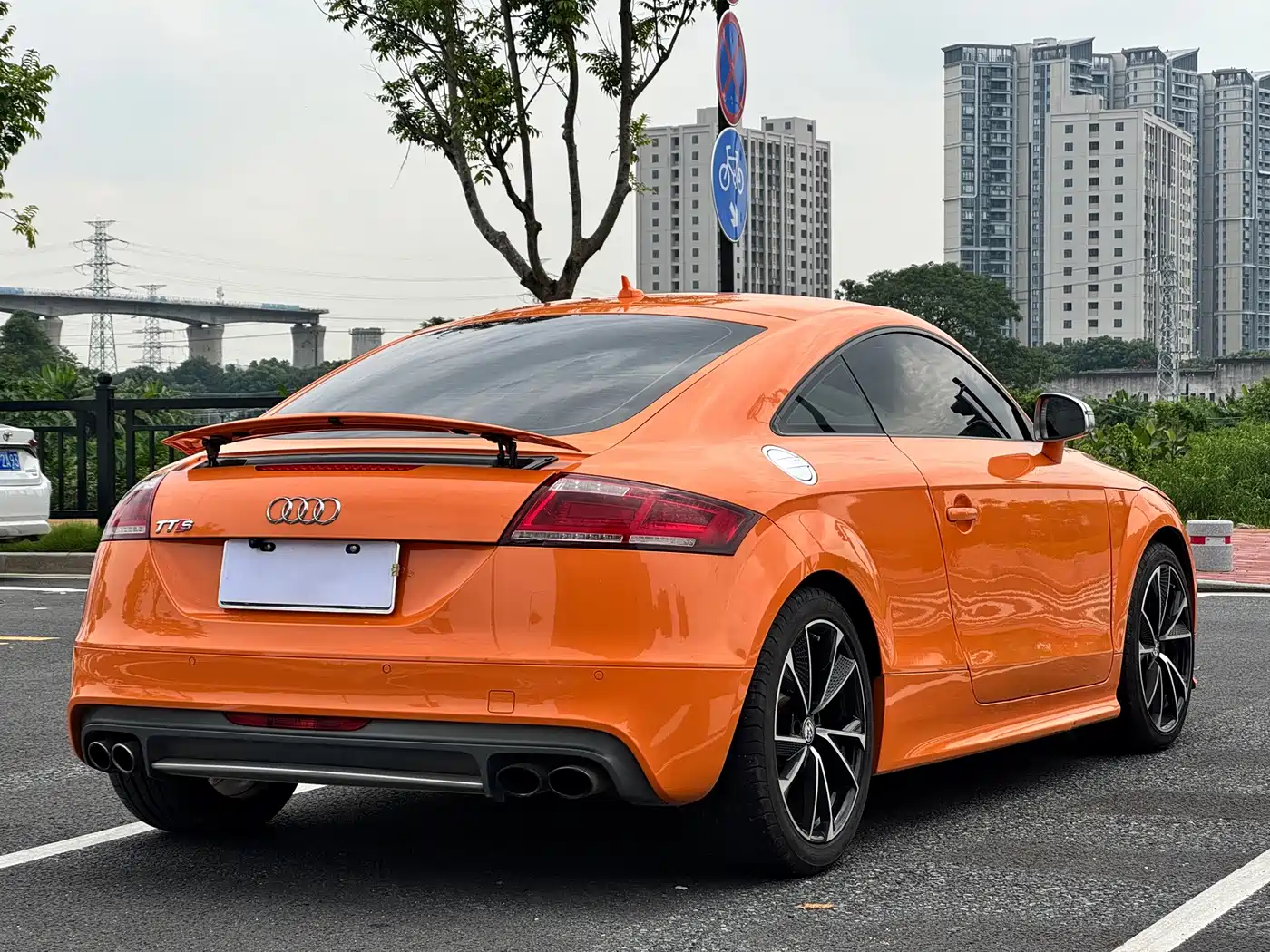 Audi TTS 2012 2011 Model TTS Coupe 2.0TFSI quattro