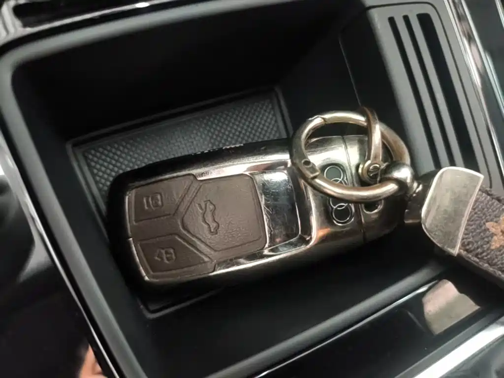 Audi A4L 2025 2024 40 TFSI Luxury Dynamic