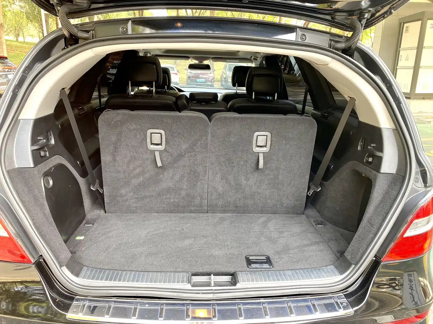 Mercedes-Benz R-Class 2017 R 320 4MATIC Business Collector's Edition фото 16
