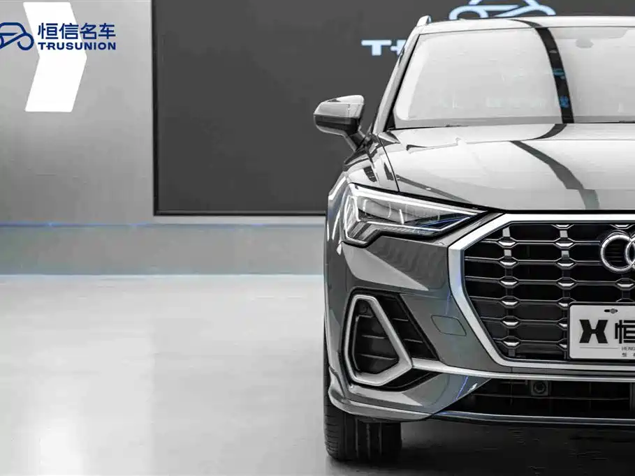 Audi Q3 2019 35 TFSI Fashion Sport фото 8