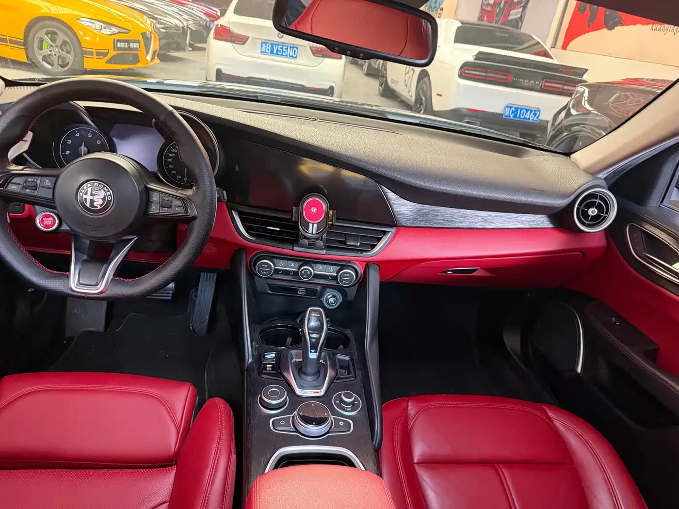 Alfa Romeo Giulia 2020 2020 2.0T 280HP Luxury Edition