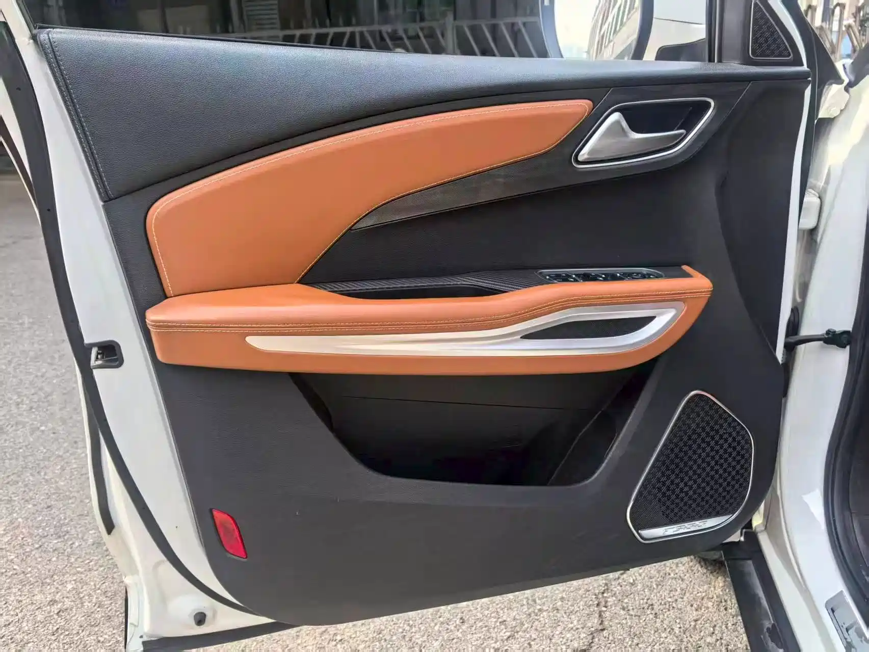 Фото 8 - Zotye T300